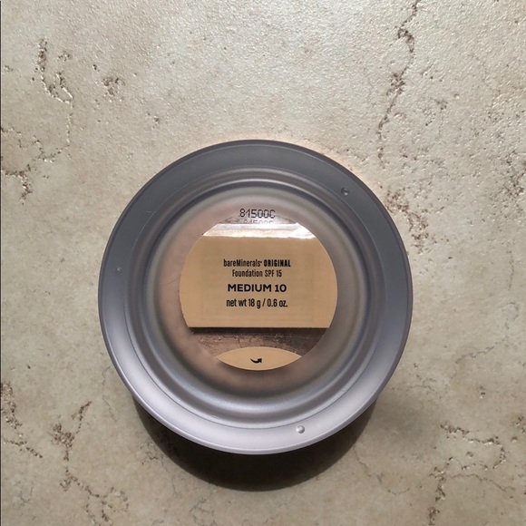 Brand New BareMinerals Foundation Medium **SOLD** - Picture 1 of 1